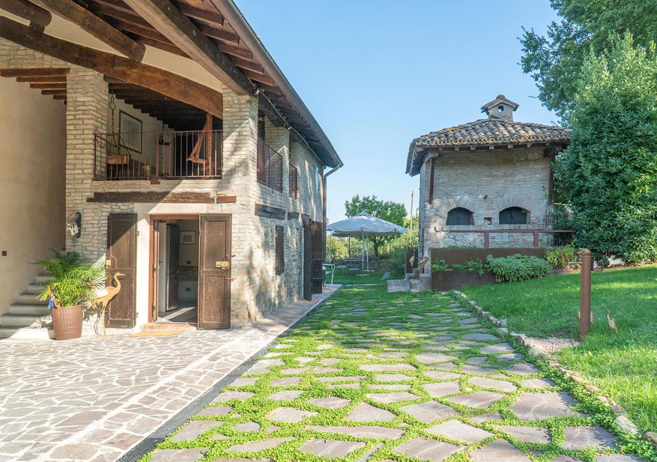 Casale Gambini Apartment Quattro Castella Exterior foto